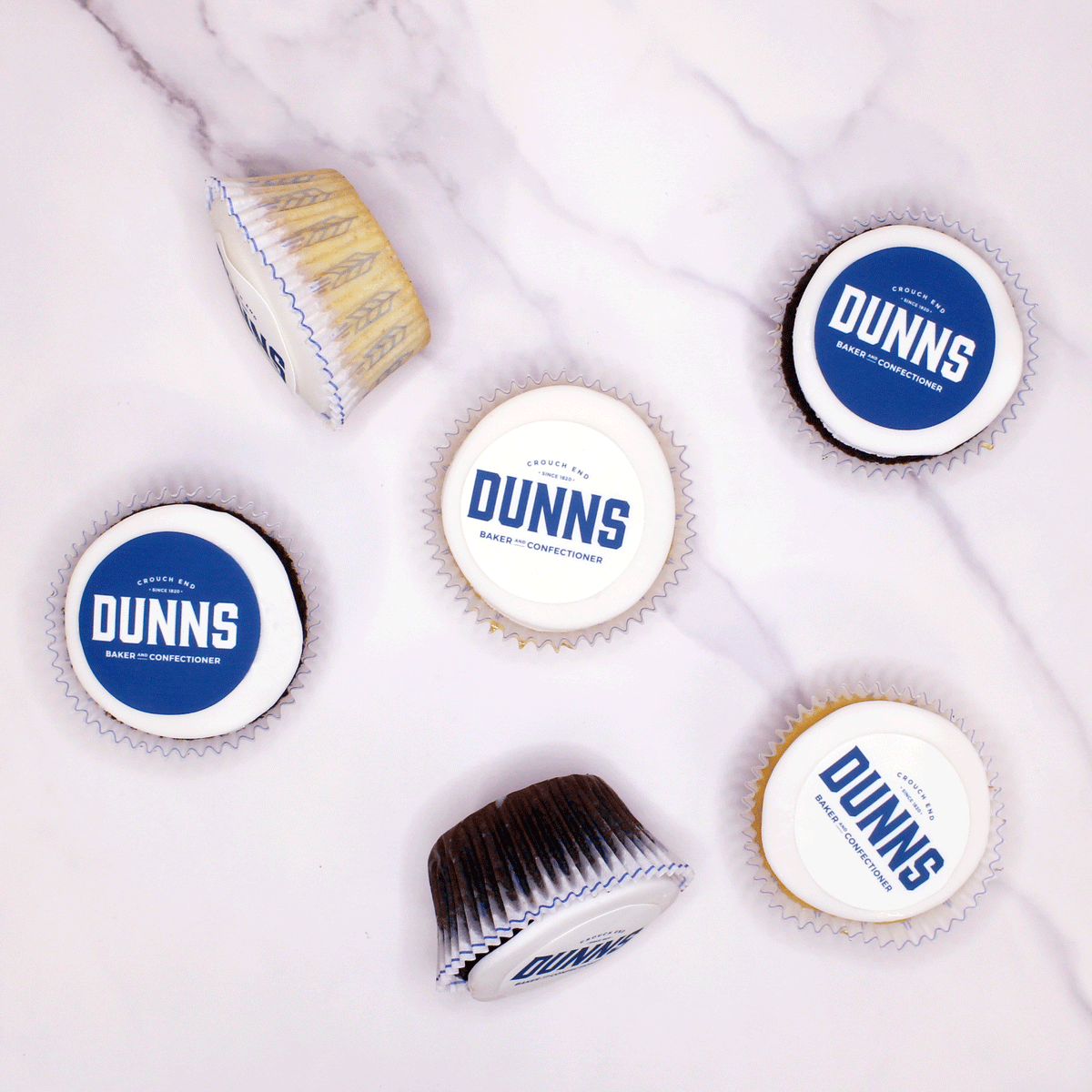 Photo Disc Cupcakes (Box of 6) – Dunns Bakery