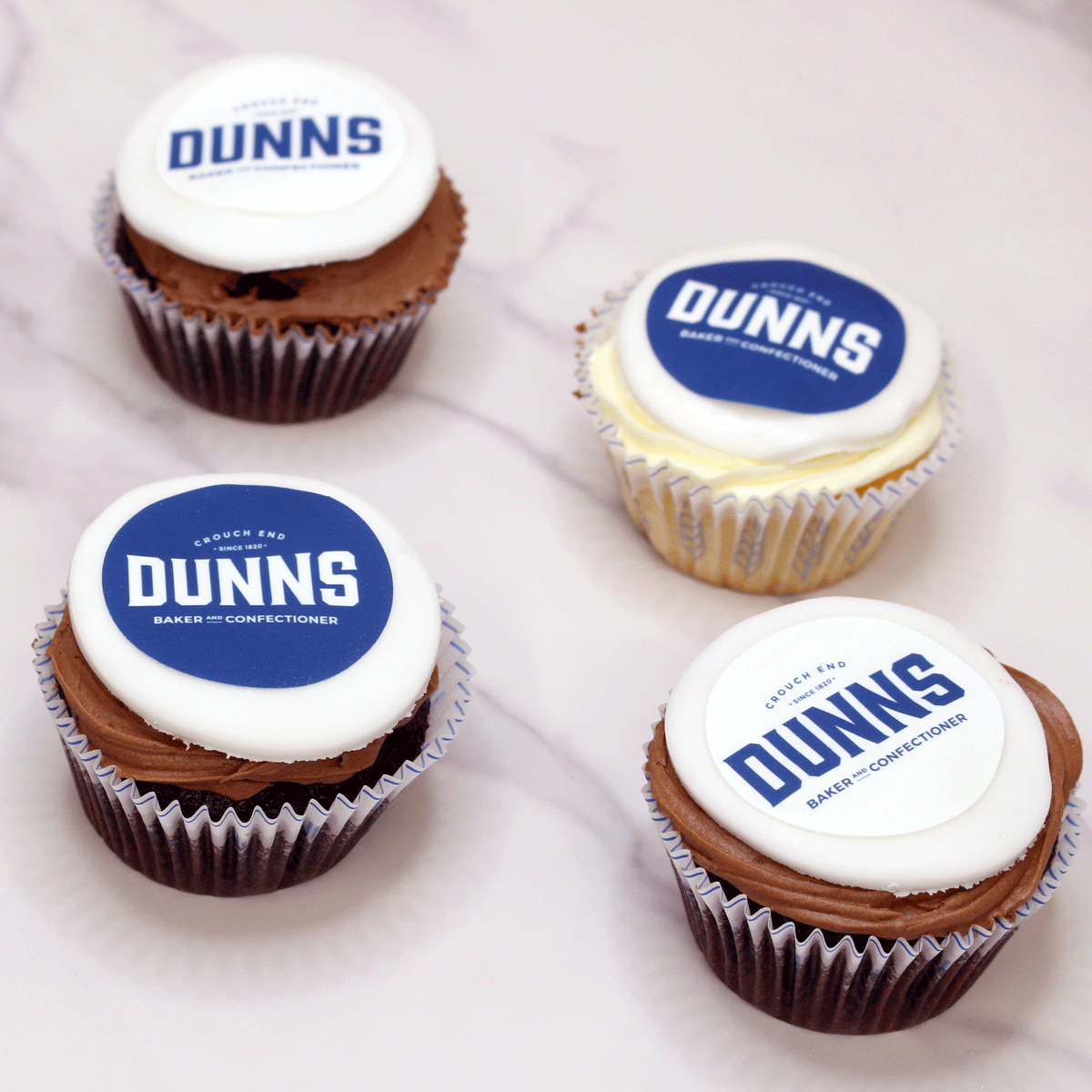 Buttercream Photo Disc Cupcakes (Box of 6) – Dunns Bakery